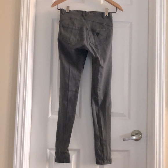 Guess grey legging style pants - Picture 2 of 2